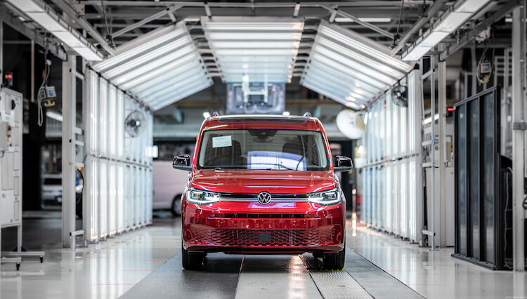 Volkswagen Poznań wznawia produkcję w zakładach w Poznaniu i we Wrześni