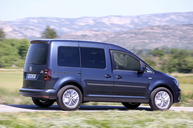 Nowy Volkswagen Caddy TGI BlueMotion DSG - 1.
