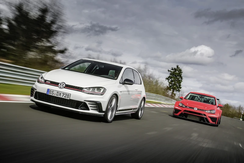 Volkswagen Golf GTI Clubsport S - 23.