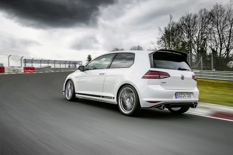 Volkswagen Golf GTI Clubsport S - 27.