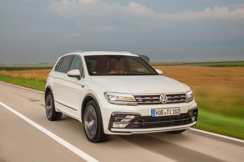 Nowy Tiguan R-Line i akcesoria - 40.