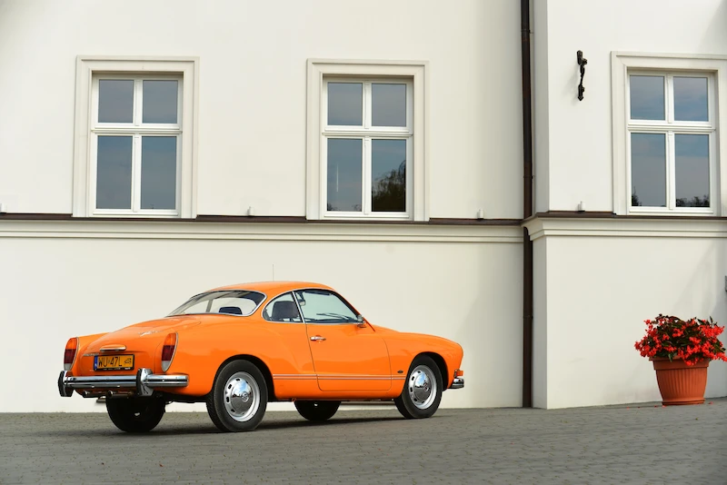 Volkswagen Karmann Ghia na Classic Moto Show - 8.