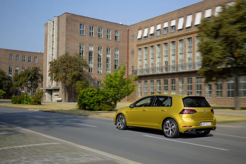 Nowy Volkswagen Golf R-Line - 2.