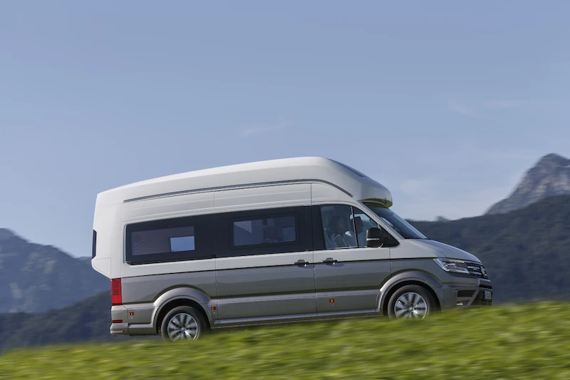 Volkswagen California XXL Concept - 26.