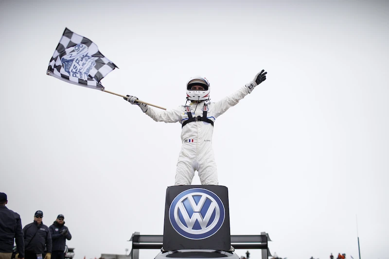 I.D R Pikes Peak bije rekord trasy - 17.