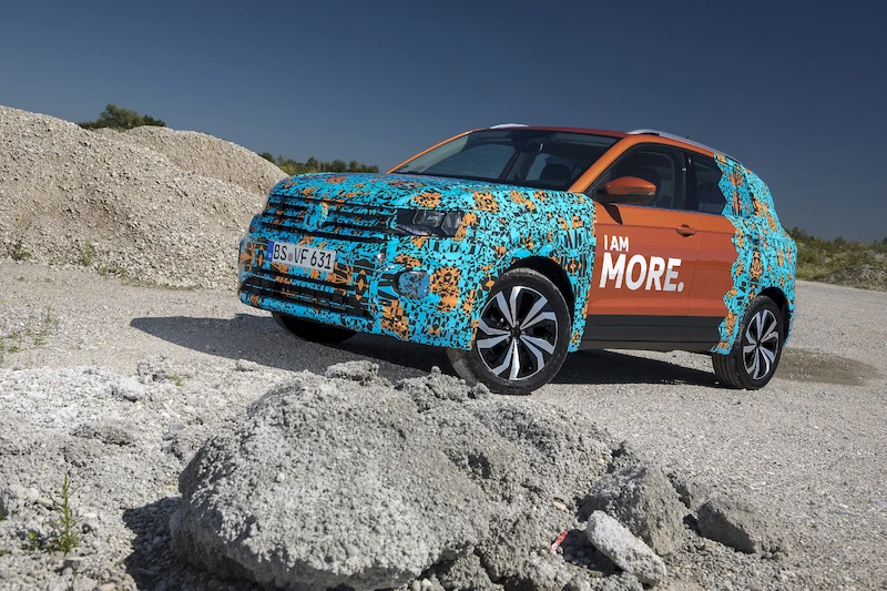 Volkswagen T-Cross w kamuflażu - 17.