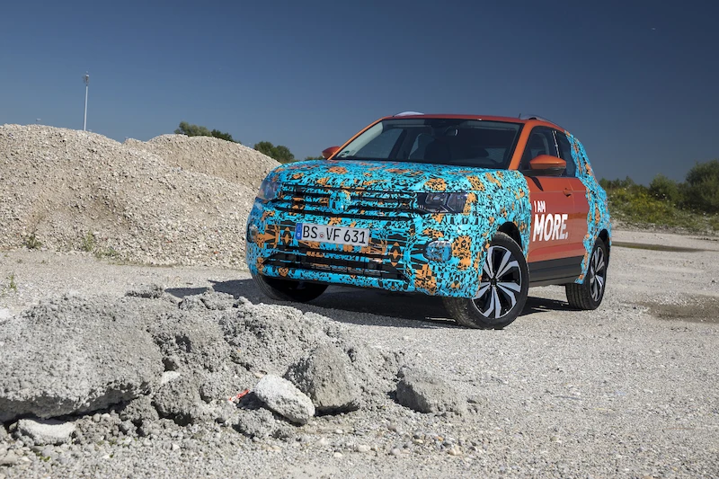 Volkswagen T-Cross w kamuflażu - 18.
