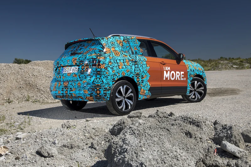 Volkswagen T-Cross w kamuflażu - 20.