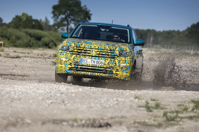 Volkswagen T-Cross w kamuflażu - 28.