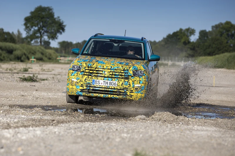 Volkswagen T-Cross w kamuflażu - 29.
