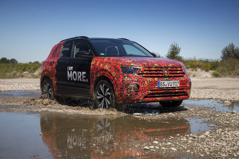 Volkswagen T-Cross w kamuflażu - 46.