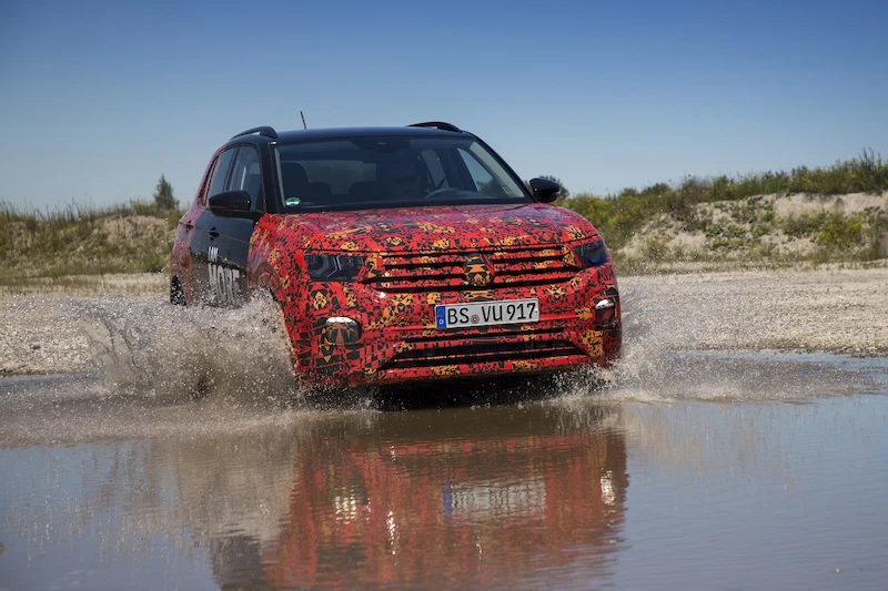 Volkswagen T-Cross w kamuflażu - 47.
