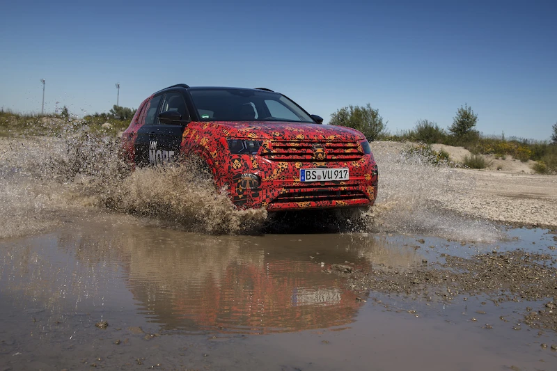 Volkswagen T-Cross w kamuflażu - 48.