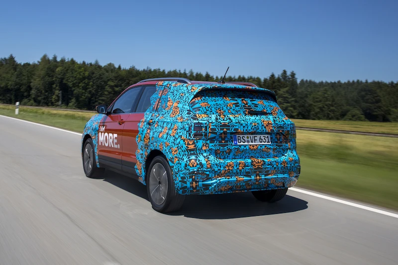 Volkswagen T-Cross w kamuflażu - 56.