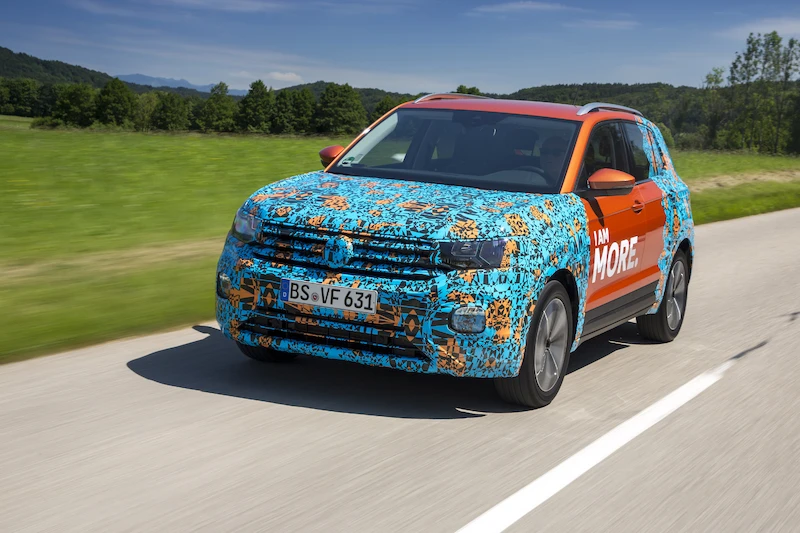 Volkswagen T-Cross w kamuflażu - 63.