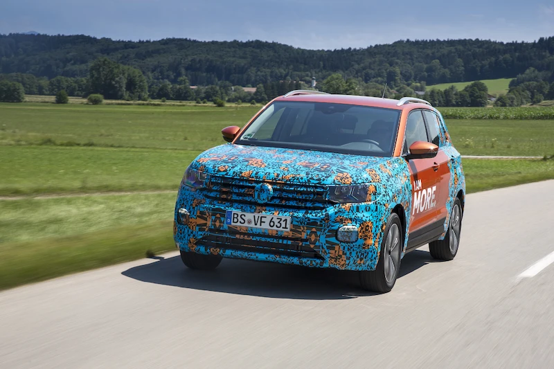 Volkswagen T-Cross w kamuflażu - 66.