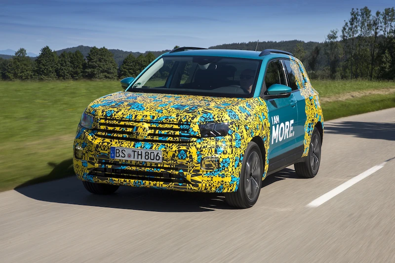 Volkswagen T-Cross w kamuflażu - 72.