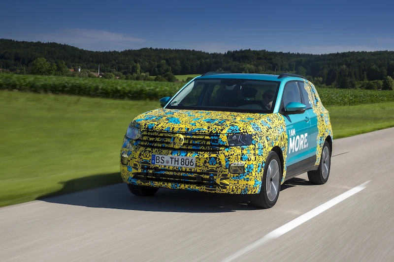 Volkswagen T-Cross w kamuflażu - 75.