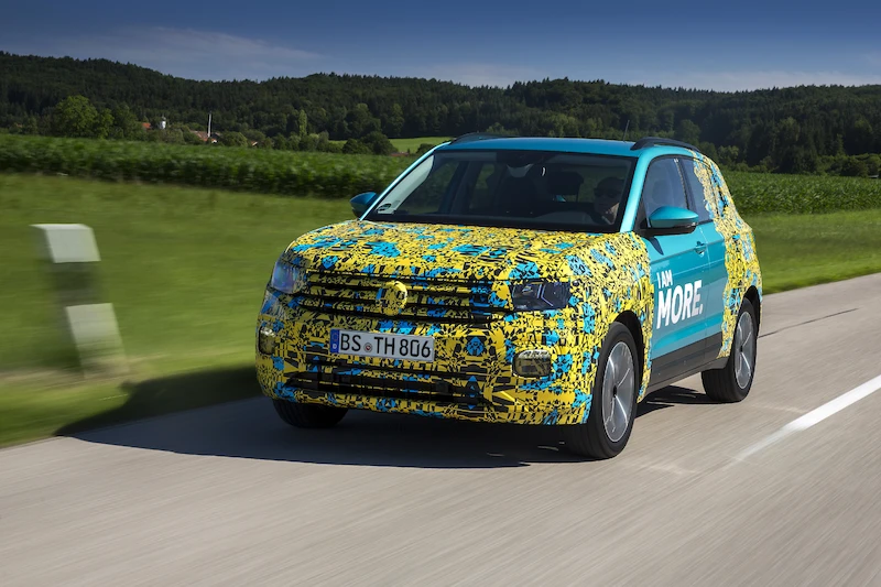 Volkswagen T-Cross w kamuflażu - 76.
