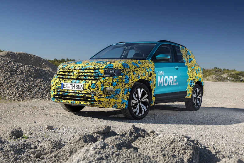 Volkswagen T-Cross w kamuflażu - 84.