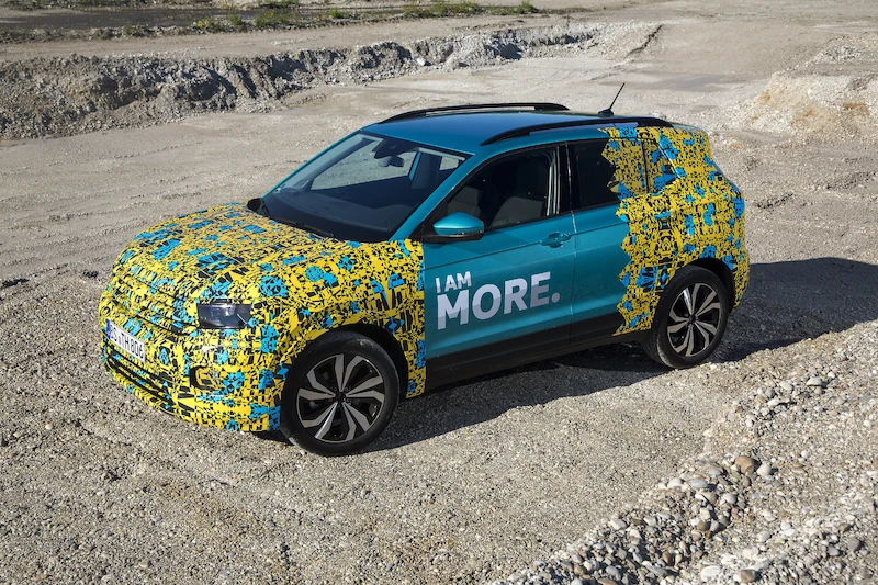 Volkswagen T-Cross w kamuflażu - 90.