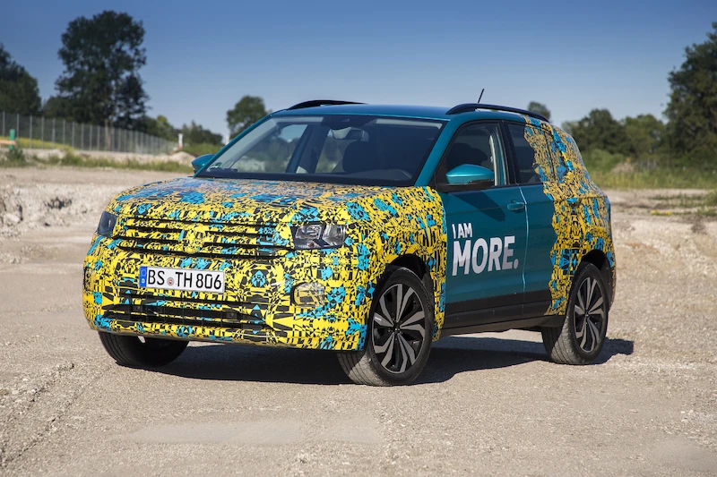 Volkswagen T-Cross w kamuflażu - 143.