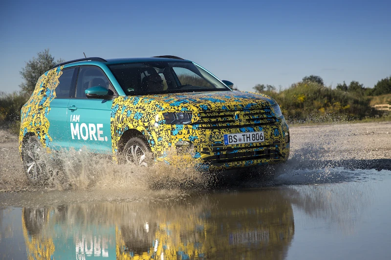 Volkswagen T-Cross w kamuflażu - 94.