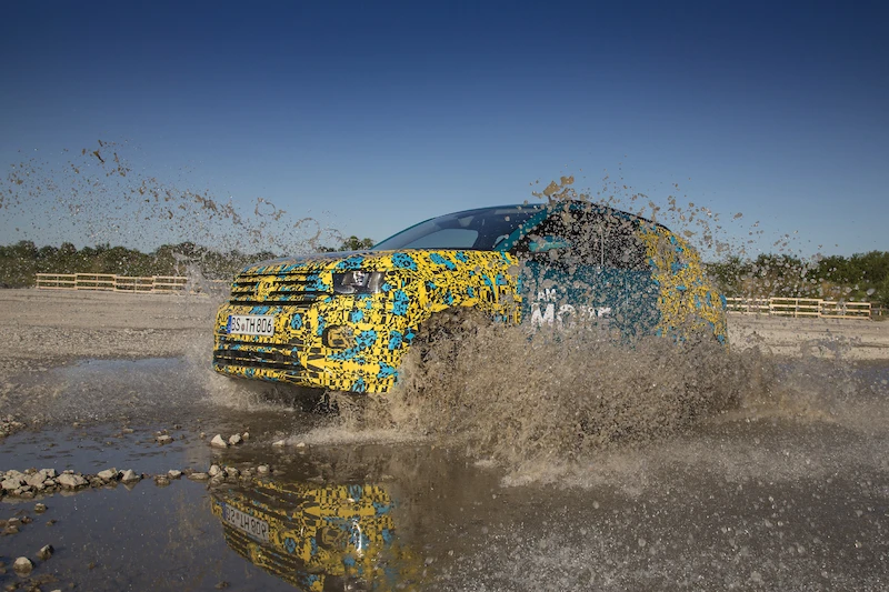 Volkswagen T-Cross w kamuflażu - 97.