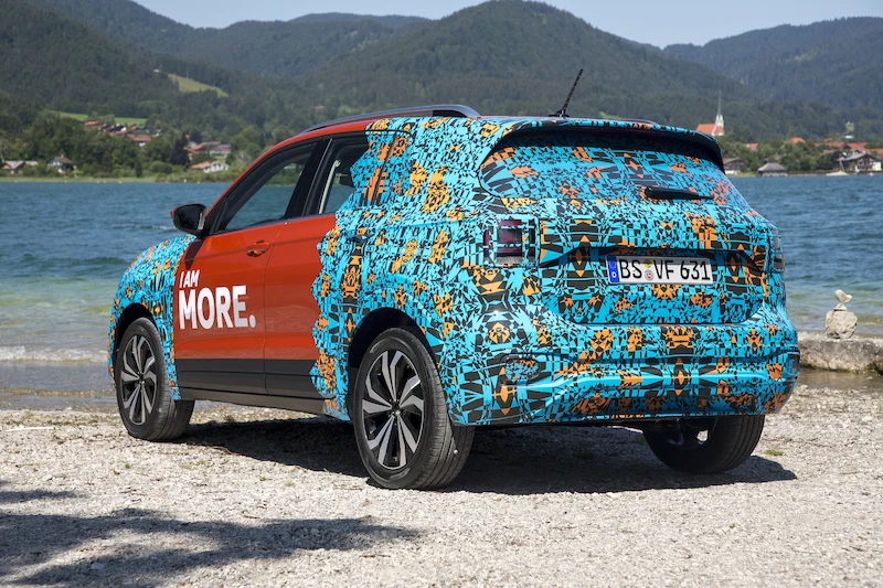 Volkswagen T-Cross w kamuflażu - 100.