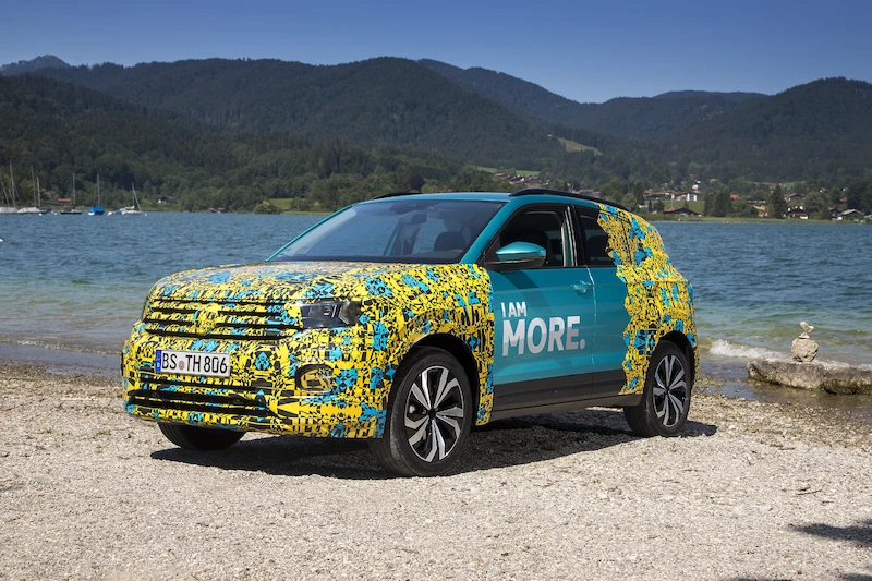 Volkswagen T-Cross w kamuflażu - 104.