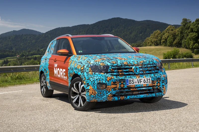 Volkswagen T-Cross w kamuflażu - 107.