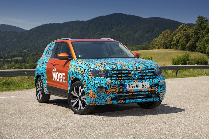 Volkswagen T-Cross w kamuflażu - 108.