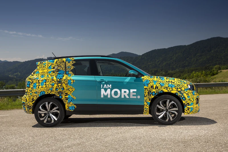 Volkswagen T-Cross w kamuflażu - 114.