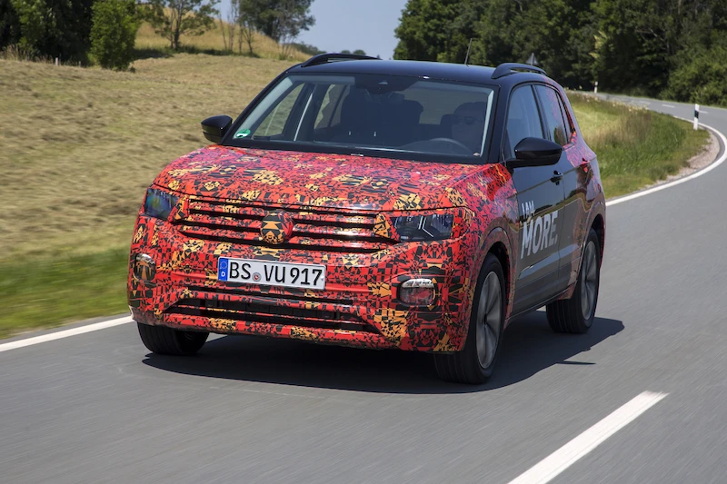 Volkswagen T-Cross w kamuflażu - 120.