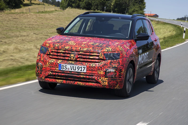 Volkswagen T-Cross w kamuflażu - 121.