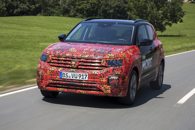 Volkswagen T-Cross w kamuflażu - 150.
