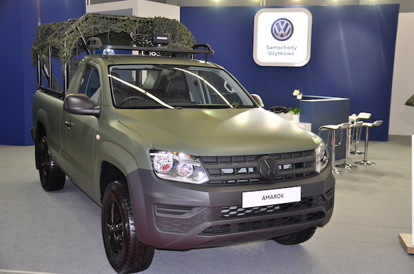 VW użytkowe na targach przemysłu militarnego
