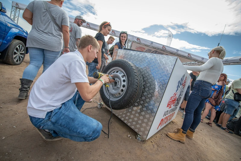 Volkswagen Samochody Użytkowe partnerem Red Bull 111 Megawatt - 25.