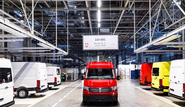 100 tysięcy aut wyprodukowanych w fabryce Volkswagena we Wrześni