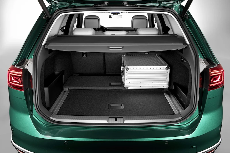 Premiera podczas Salonu Genewskiego: Nowy Passat* jako pierwszy Volkswagen będzie mógł poruszać się częściowo automatycznie przy wyższych prędkościach - 2.