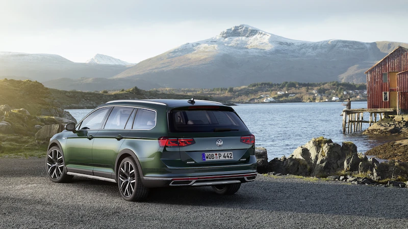 Premiera podczas Salonu Genewskiego: Nowy Passat* jako pierwszy Volkswagen będzie mógł poruszać się częściowo automatycznie przy wyższych prędkościach - 63.