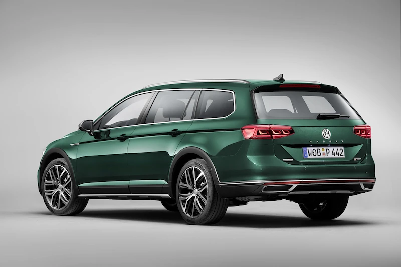 Premiera podczas Salonu Genewskiego: Nowy Passat* jako pierwszy Volkswagen będzie mógł poruszać się częściowo automatycznie przy wyższych prędkościach - 23.