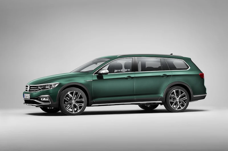 Premiera podczas Salonu Genewskiego: Nowy Passat* jako pierwszy Volkswagen będzie mógł poruszać się częściowo automatycznie przy wyższych prędkościach - 24.