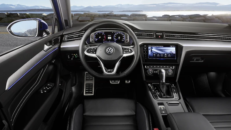 Premiera podczas Salonu Genewskiego: Nowy Passat* jako pierwszy Volkswagen będzie mógł poruszać się częściowo automatycznie przy wyższych prędkościach - 38.