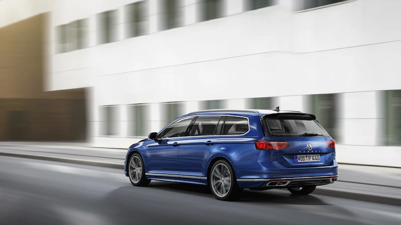 Premiera podczas Salonu Genewskiego: Nowy Passat* jako pierwszy Volkswagen będzie mógł poruszać się częściowo automatycznie przy wyższych prędkościach - 47.