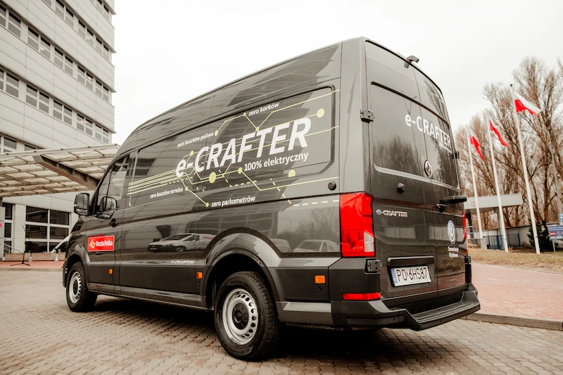 Elektryczny Volkswagen e-Crafter testowany przez pracowników Poczty Polskiej - 4.