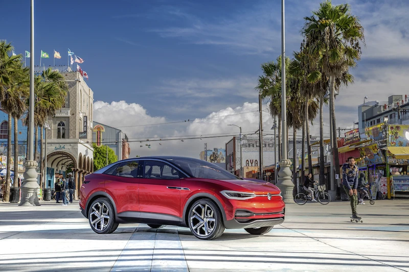 Nowy Passat i elektryczny SUV – ID. CROZZ: nowości Volkswagena podczas Poznań Motor Show 2019 - 10.