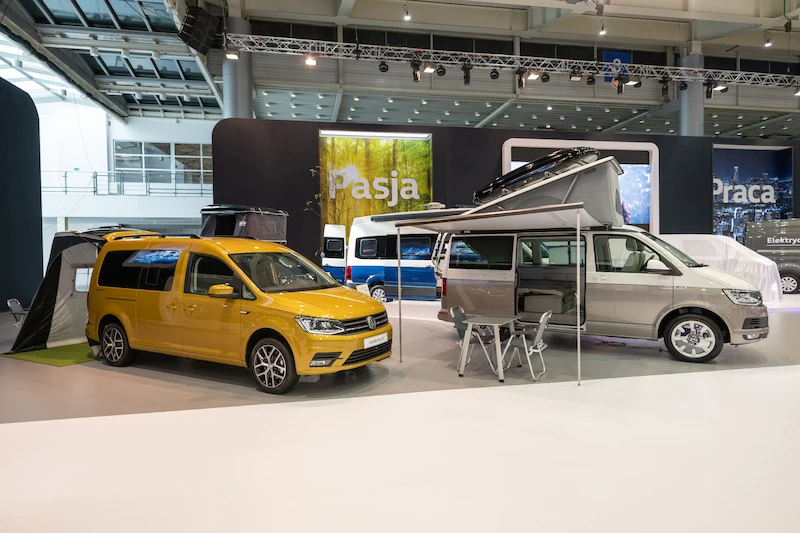 Samochody idealne do pracy i realizacji pasji. Konferencja prasowa marki Volkswagen Samochody Użytkowe podczas targów  Motor Show 2019. - 1.