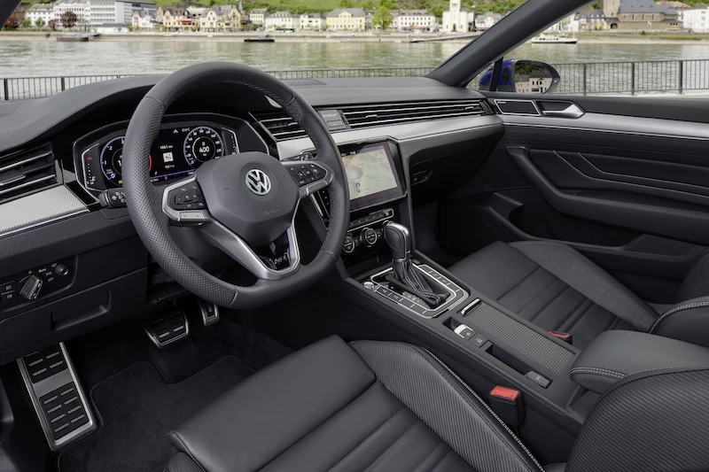 Passat zawsze online - bestsellerowy Volkswagen z usługami We Connect - 7.