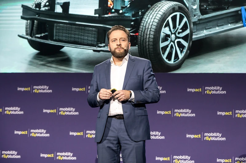 „Grupa Volkswagen od 2016 roku wdraża najbardziej kompleksową inicjatywę elektryfikacji w globalnym przemyśle motoryzacyjnym” - 2.